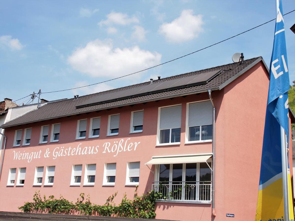 Hôtel Gastehaus Weingut Rossler à Lorch am Rhein Extérieur photo